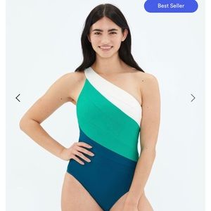 Summersalt Sidestroke One Piece Size 4